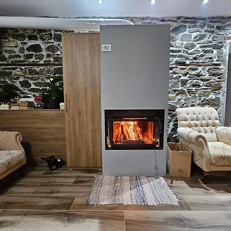 Bujtina Goleci Πανσιόν Rabdisht