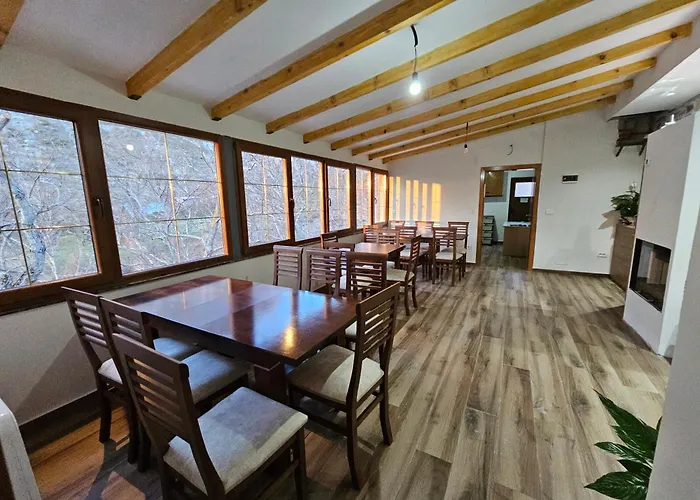 Πανσιόν Bujtina Goleci Rabdisht